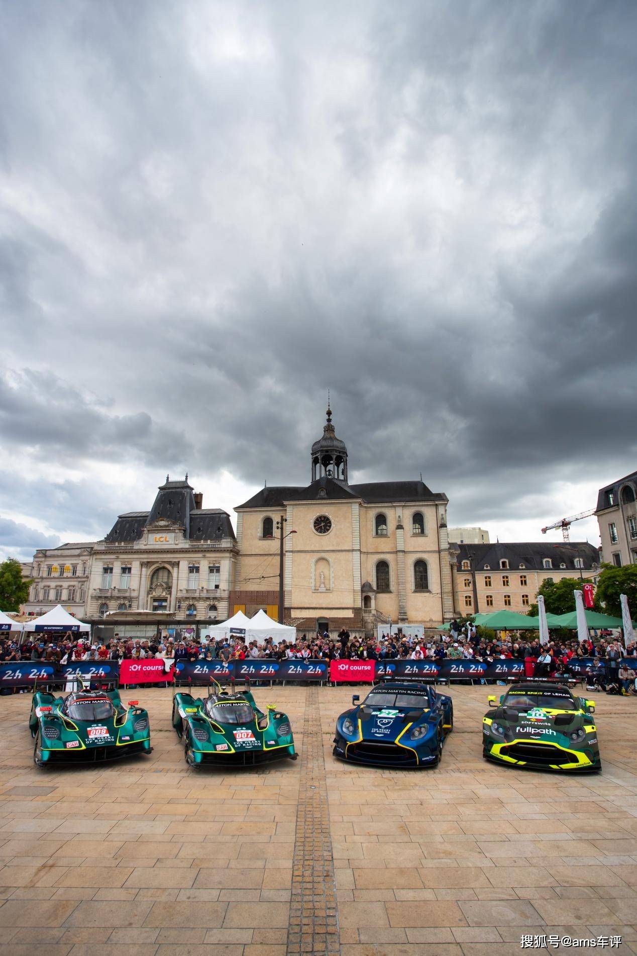 PG电子官网入口-阿斯顿马丁险胜雷诺车队，汉密尔顿点燃赛场