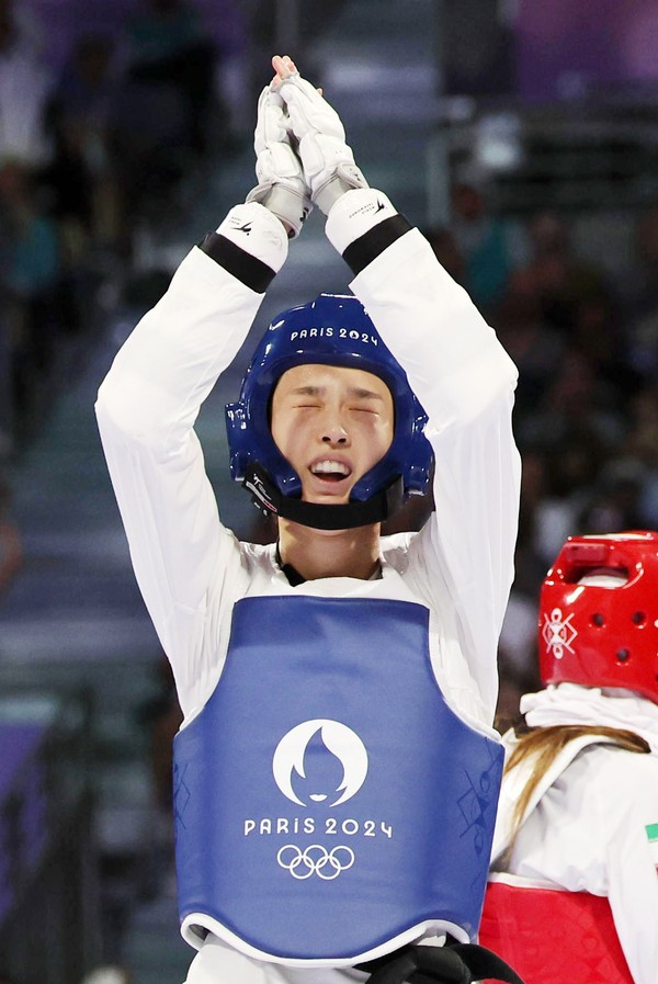 跆拳道女子组比赛:韩国选手夺冠 跆拳道女子组比赛:韩国选手夺冠