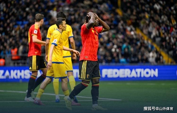 关于比利时队在比赛中取得胜利，晋级下一轮的信息