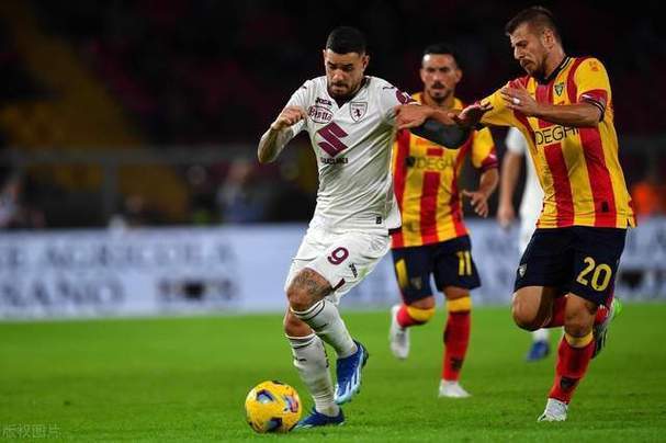 关于热那亚主场逼平维罗纳，排名再次靠前的信息