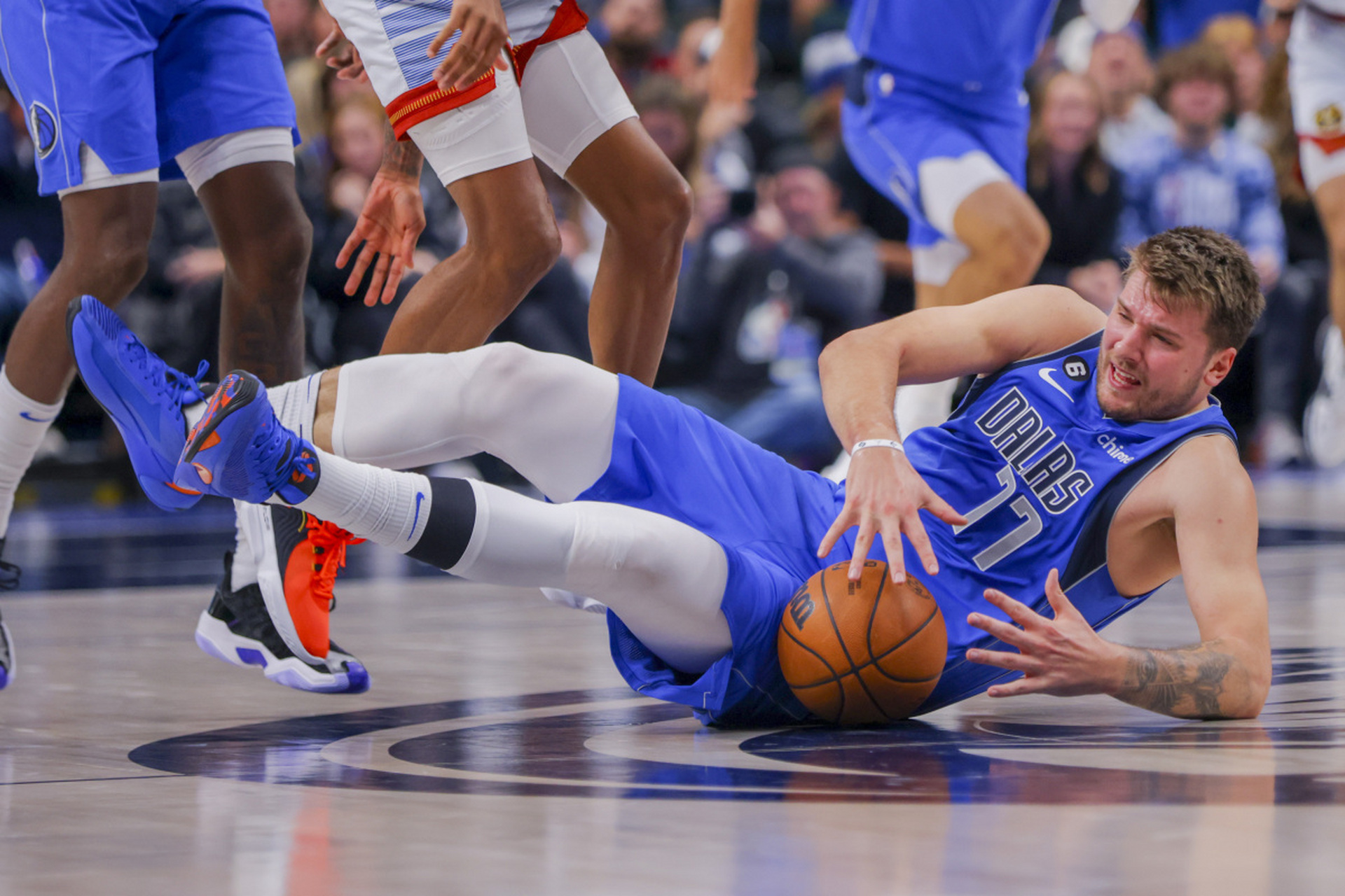 PG电子娱乐在线-巴黎圣日耳曼客场轻取三分，巴伦西亚遭遇失利的简单介绍