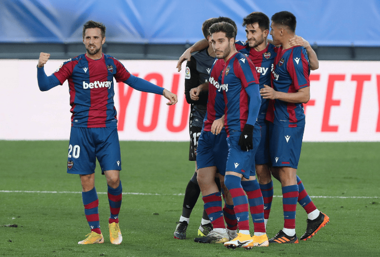 巴黎圣日耳曼客场轻取三分，巴伦西亚遭遇失利的简单介绍