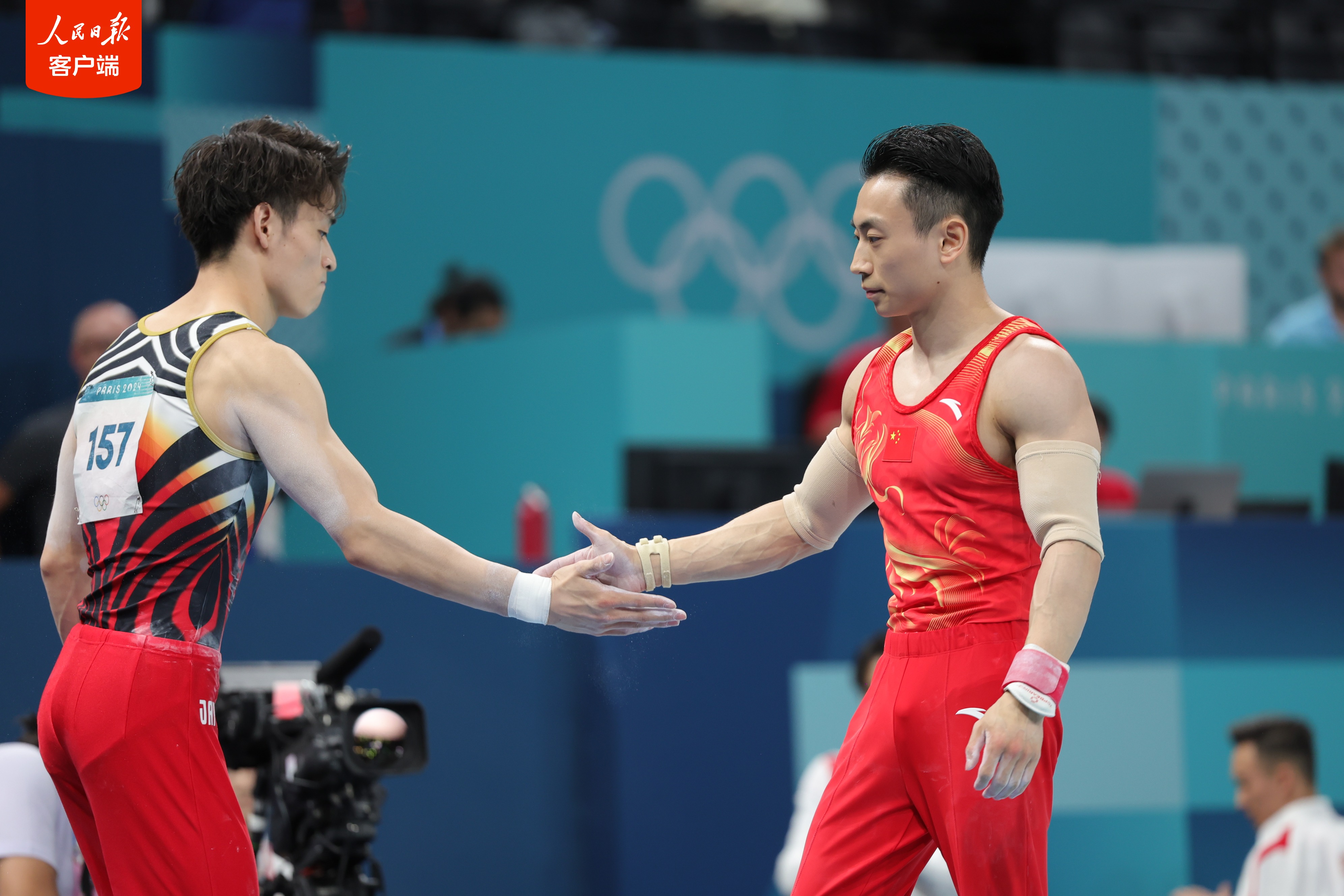 体操男子团体赛上演激烈竞争