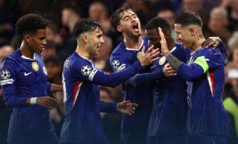 阿贾克斯惨败无缘淘汰，遗憾结束欧冠征程