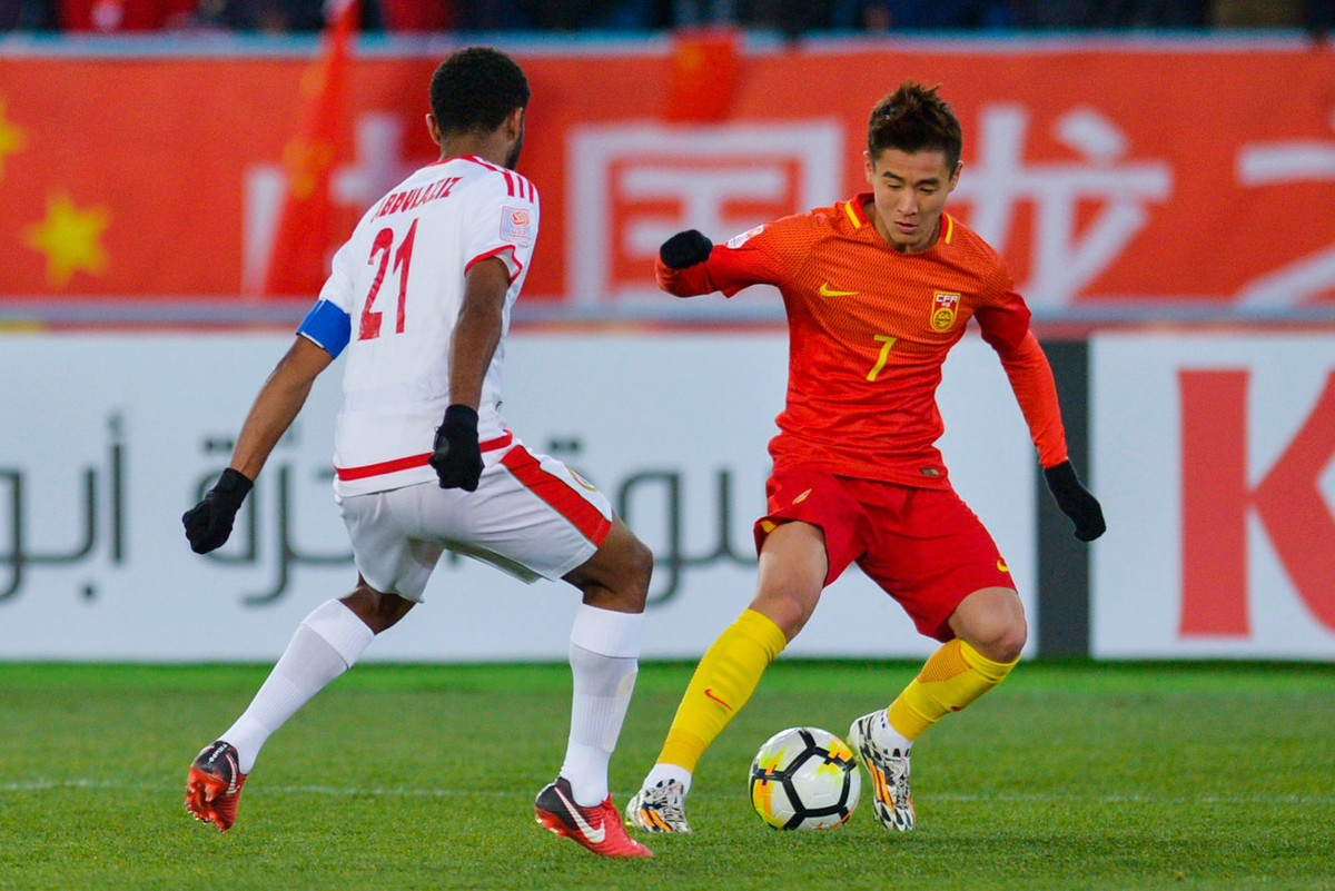 PG平台-包含韩国羽毛球队强势中国羽毛球队，陶菲克三分雨点燃全场的词条