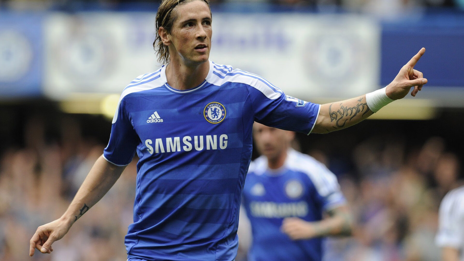 芬兰狂胜波兰背后,萨卡如何从边路奇兵蜕变为关键先生